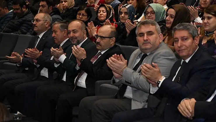 'Okul Bahçeleri ve Seçilecek Sokaklar 'Oyun Dostu' Şeklinde Düzenlenmeli'