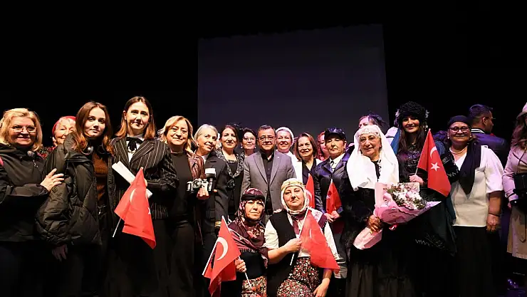 Tarihe İz Bırakan Kadınlar Altıeylül'de Anıldı