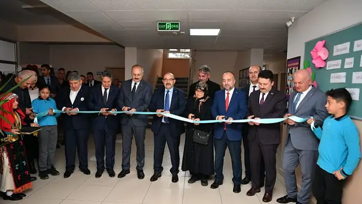 'Tasarım ve Beceri Atölyesi'nin Açılışı Yapıldı