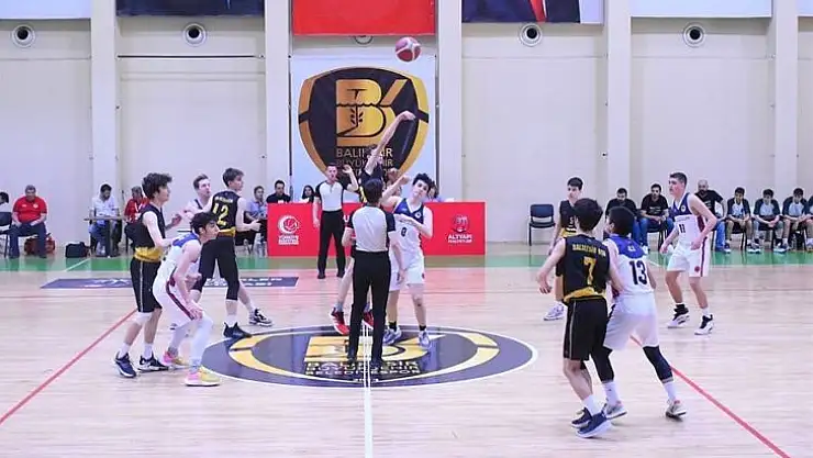 U16 Erkekler Basketbol Türkiye Şampiyonası Devam Ediyor
