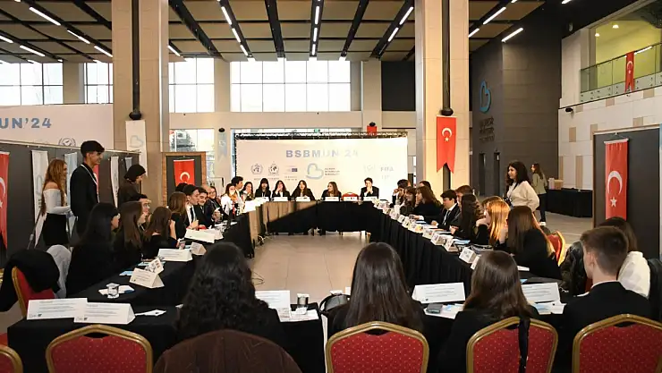 Uluslararası Model Birleşmiş Milletler (MUN) Konferansı Balıkesir'de toplandı