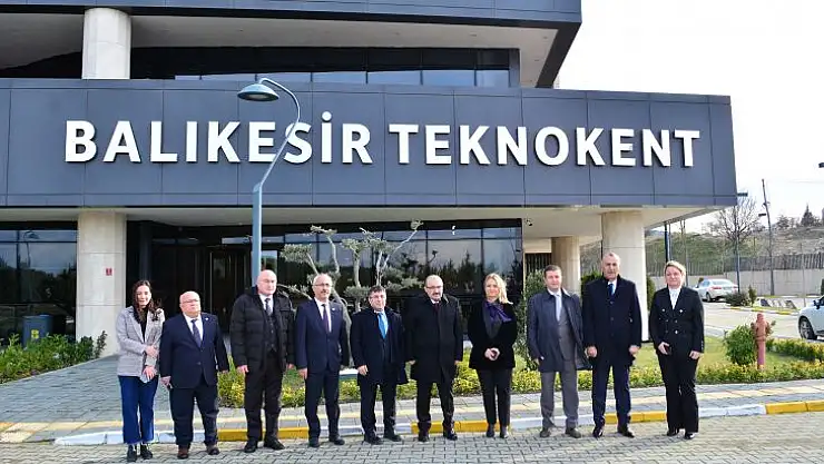 Vali İsmail Ustaoğlu, BAÜN'ü Adım Adım Gezerek İnceledi.