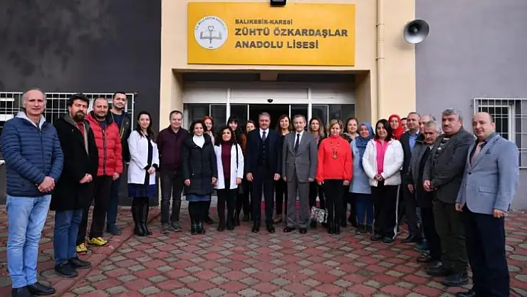 Vali Şıldak'tan Okul Ziyareti