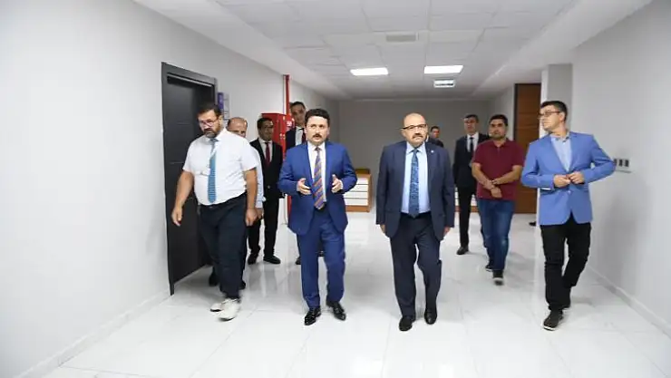 Vali Ustaoğlu'ndan Altıeylül'e Ziyaret