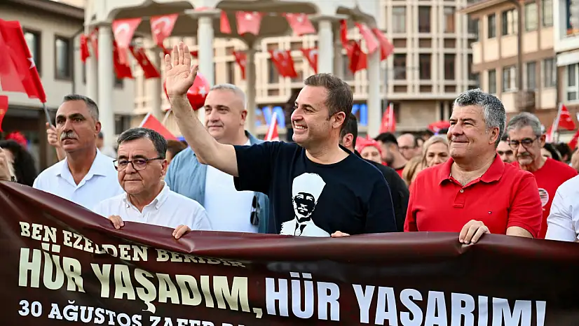 Balıkesir'de 30 Ağustos Zafer Bayramı coşkuyla kutlandı