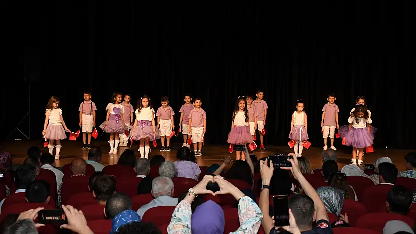 Baltok ve Kuvayımilliye Bal Çocuk Gündüz Bakımevi öğrencileri mezun oldu