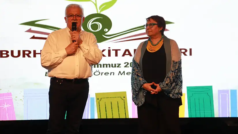 KİTABIN İZİNDE, 6. BURHANİYE KİTAP FUARI SONA ERDİ