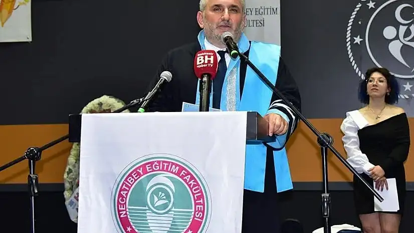 Necatibey Eğitim Fakültesi Dekanı Prof.Dr. İbrahim Aydın ARTVİN ÇORUH ÜNİVERSİTESİ REKTÖRÜ OLDU