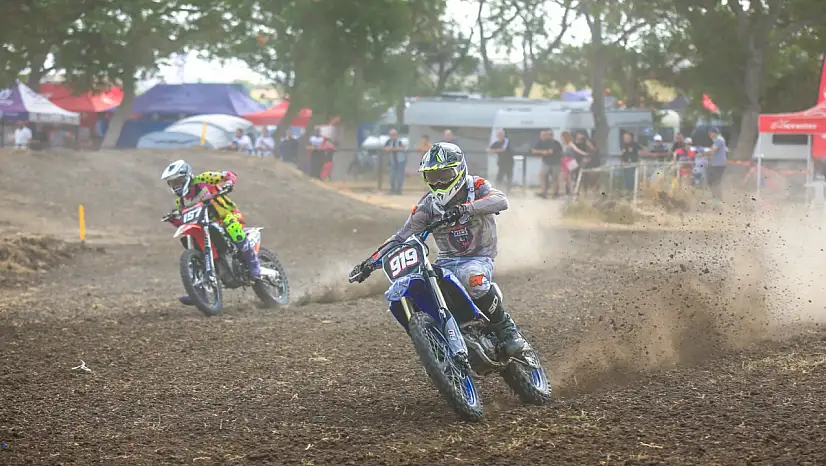 Türkiye Motokros Şampiyonası'nın İkinci Ayağı Gönen'de Nefes Kesti