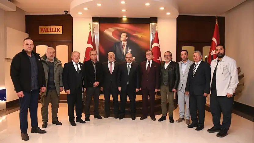 Balıkesir Gazeteciler Cemiyeti Yeni Yönetimi Valilikte...