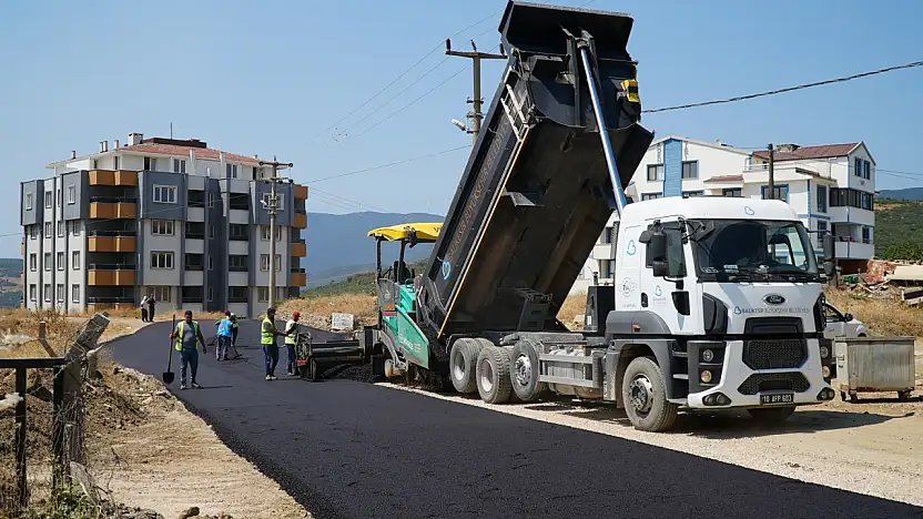 Büyükşehir'den deforme olan yollarda detaylı çalışma