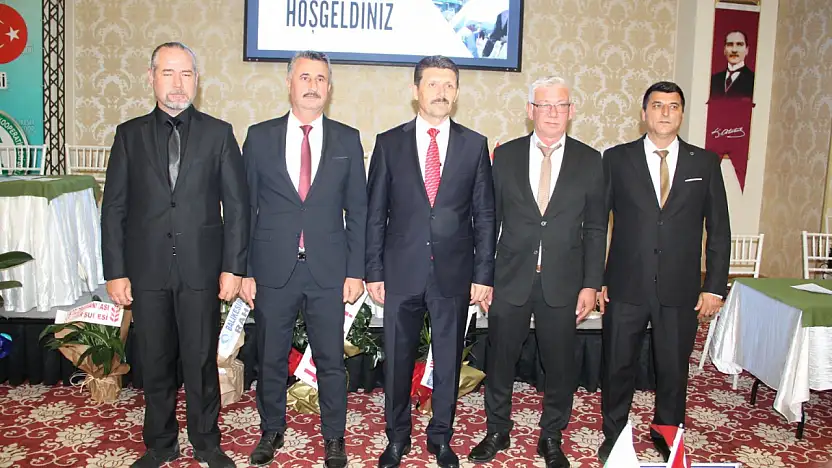 HAYKOOP'TA FARUK ÖZEN VE YÖNETİMİ GÜVEN TAZELEDİ