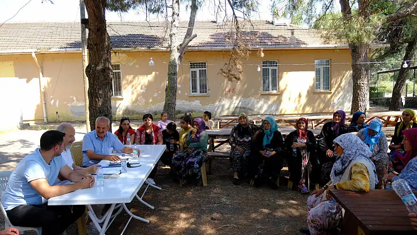 'KOMŞUN YANINDA' EKİBİ VATANDAŞLARLA BULUŞTU