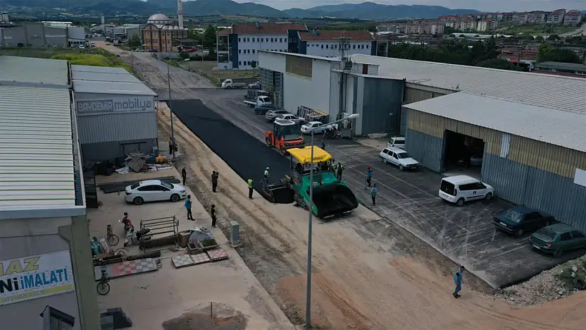 Vatandaşın yol talebine Başkan Akın kayıtsız kalmadı