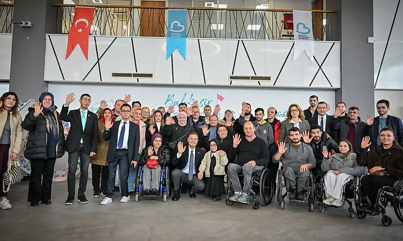 Akın: 'Engelliler Günü bir güne sığdırılacak bir gün değil'