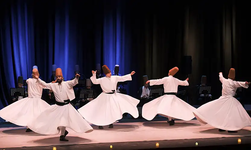 Mevlana'nın 752. Vuslat Yıl Dönümü Sanatla Maneviyatı Buluşturdu