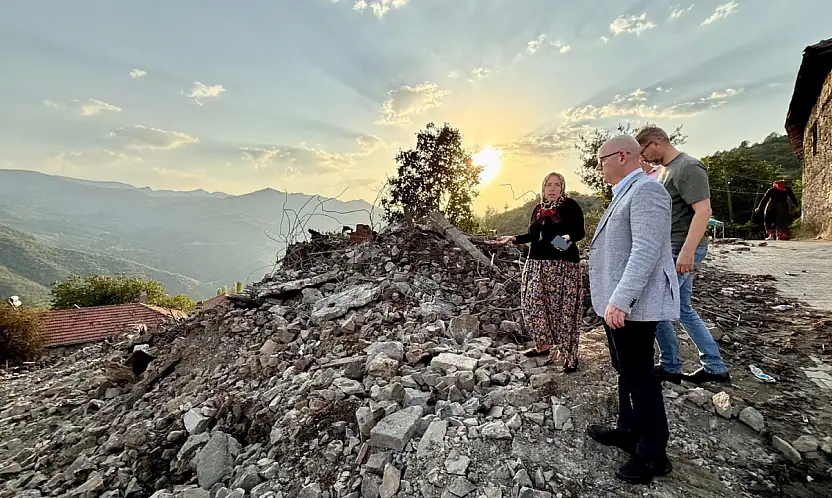 Serkan Sarı'dan Çağrı: Sındırgı 'Afet Bölgesi' İlan Edilsin