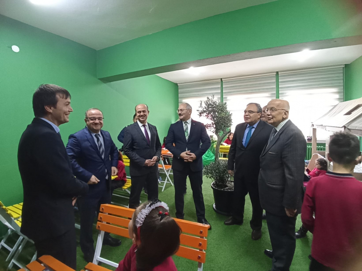 Plevne İlkokulu'nda Kütüphane Açılışı Yapıldı