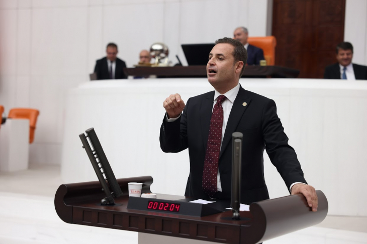 Ahmet Akın: '84 Milyonun İradesine de mi Yasak Koyacaksınız?'