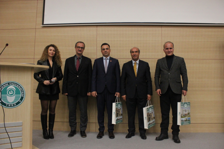 BAÜN'DE 'Muhasebe Mesleğinin Geleceği ' Semineri Düzenlendi