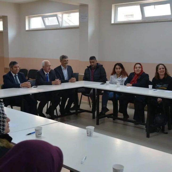 Ali Tatlı: 'Tüm Süreçlerde Ailelerimizin Yanındayız'