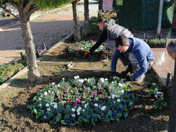 Edremit'te Yeni Park Çalışmaları