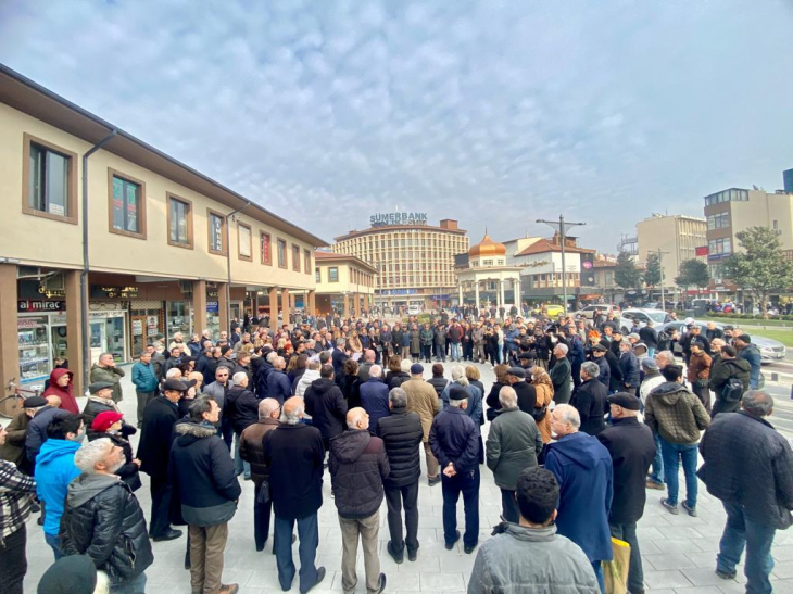 CHP'den Emekli ve Memur Zammına İlişkin Eş Zamanlı Basın Açıklaması