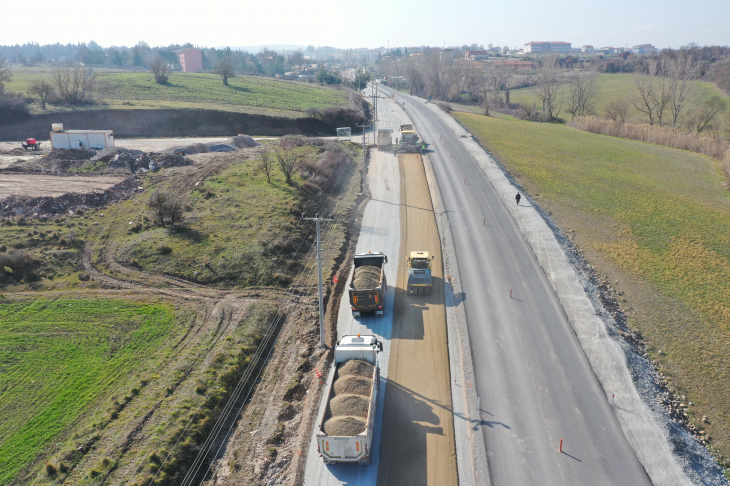 İvrindi'de Üstyapı Çalışmaları Hız Kazandı