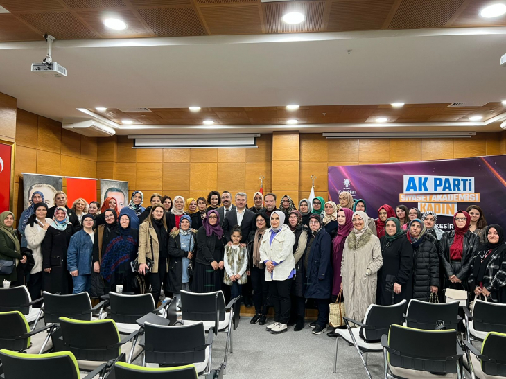 Milletvekili Mustafa Canbey'in Kadınlar Günü Mesajı