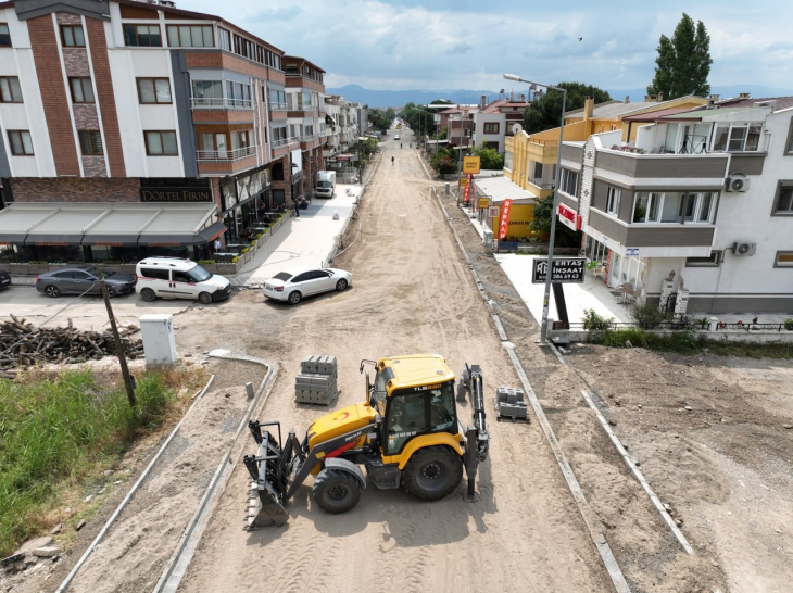 İkizçay Mahallesi'nde Yollar Yenileniyor